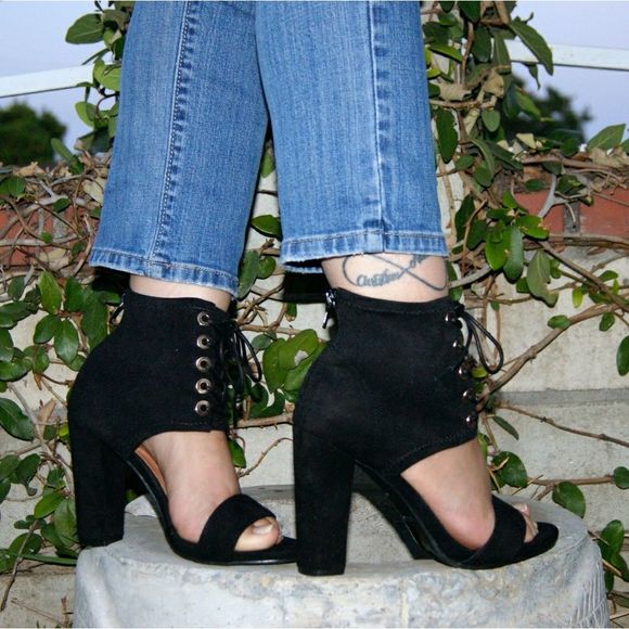 Black Corset Strap Block Heel - Picture 1 of 7